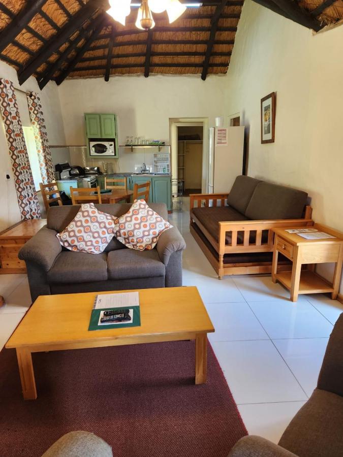 Gooderson Leisure Mountain View Cottages Self Catering And Timeshare Resort Drakensberg Garden Exterior foto