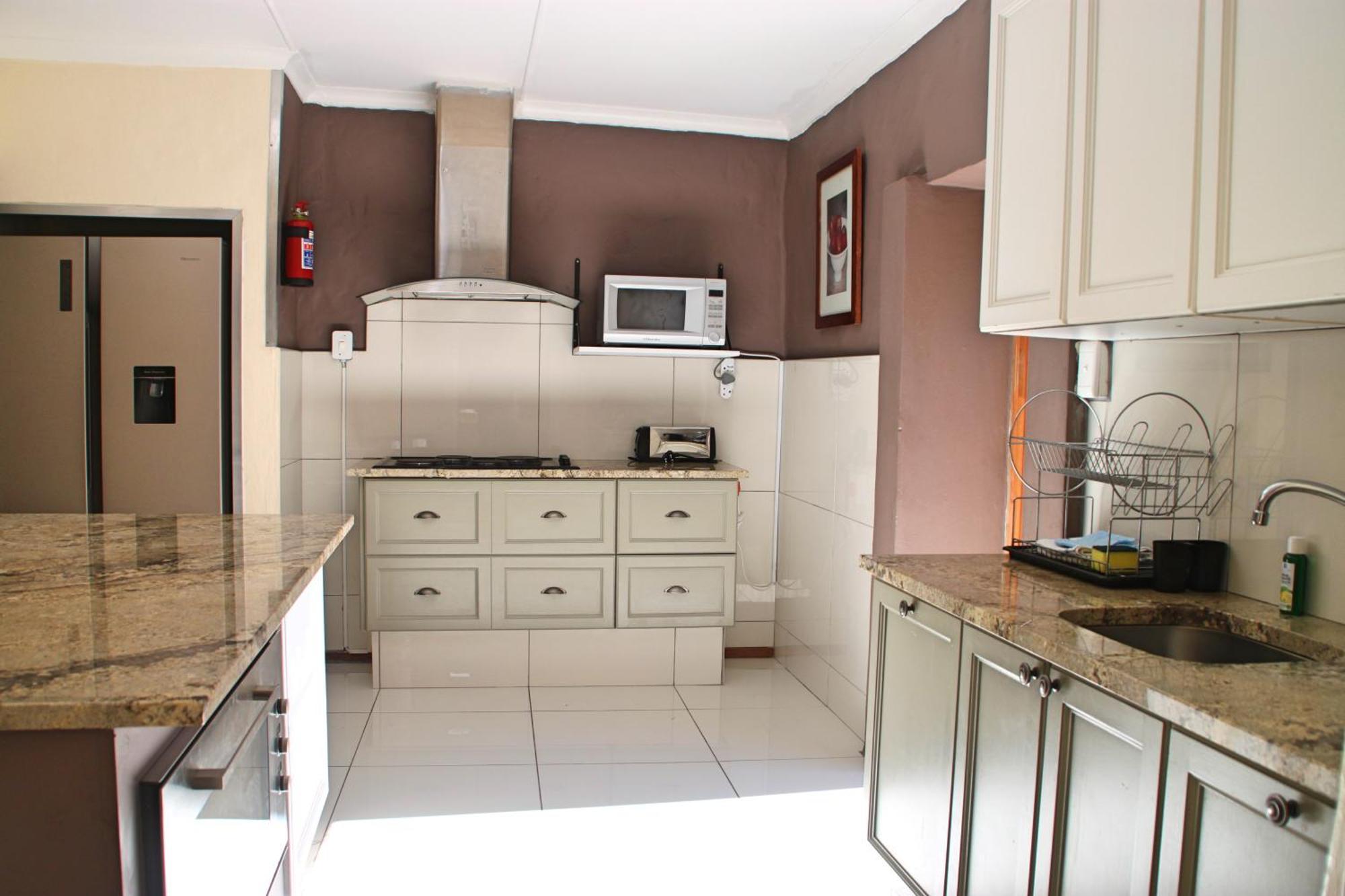 Gooderson Leisure Mountain View Cottages Self Catering And Timeshare Resort Drakensberg Garden Habitación foto