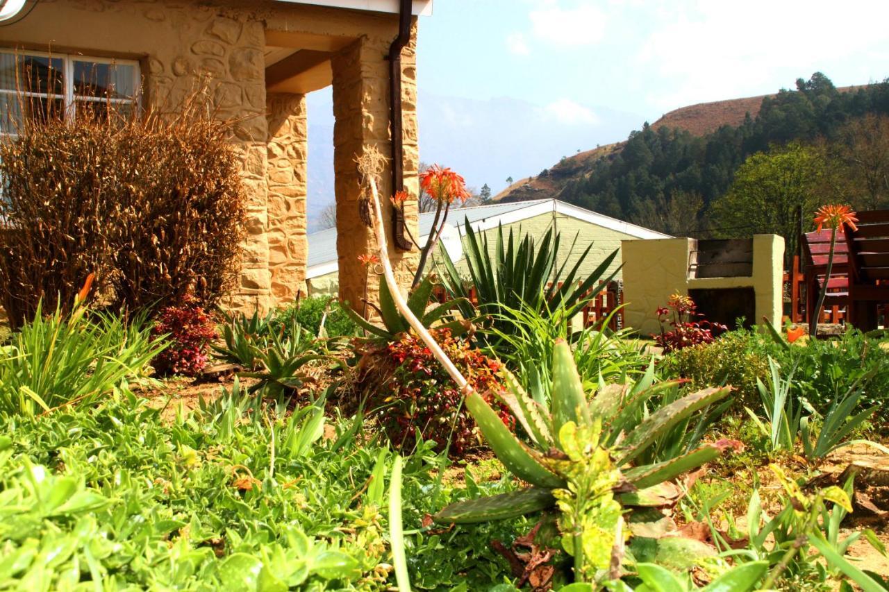 Gooderson Leisure Mountain View Cottages Self Catering And Timeshare Resort Drakensberg Garden Exterior foto